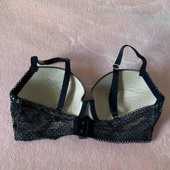 VS (32DD) DREAM ANGELS LACE LINED DEMI BRA - Picture 2 of 4
